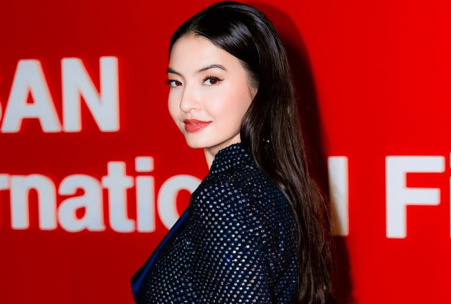 Raline Shah Bacakan Nominasi di Busan International Film Festival 2024, Gaunnya Dibanderol Ratusan Juta!