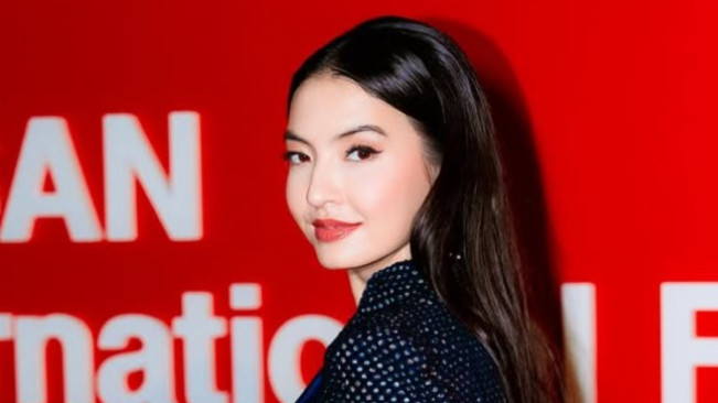Jadi Staf Khusus Menteri Komdigi, Berapa Gaji Raline Shah?