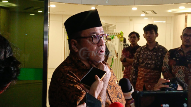 Rano Karno Melayat ke RS Medistra: Kita Sangat Kehilangan Titiek Puspa