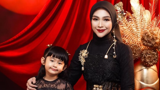 Berbeda dengan Teuku Ryan, Ria Ricis Gelar Pesta Mewah untuk Moana Hampir Rp1 Miliar