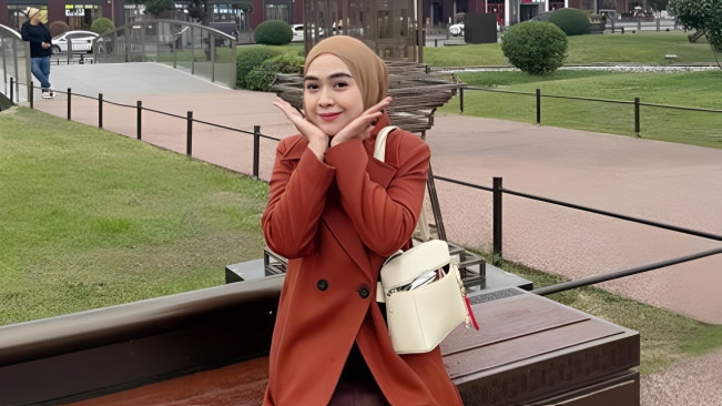 Deretan Fakta Sidang Kasus Eks Satpam, Peras Ria Ricis Rp 300 Juta Pakai Foto Tak Berhijab