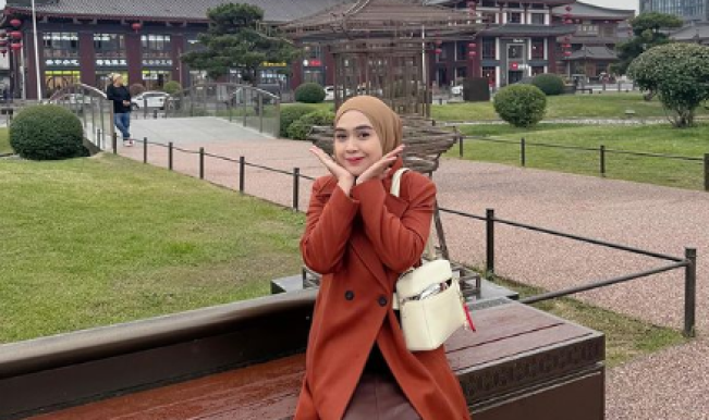 Lagi Liburan di China, Ria Ricis Diminta Hadir Jadi Saksi di Sidang Lanjutan Kasus Pemerasan Eks Satpam