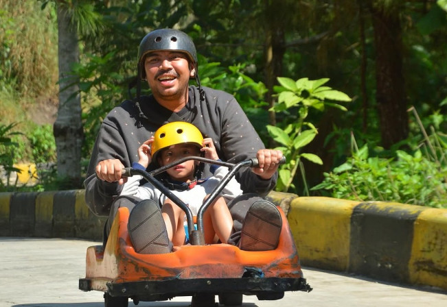 Komika Rispo Rogoh Rp200 Juta Demi Masuk Klub Motor Andre Taulany?