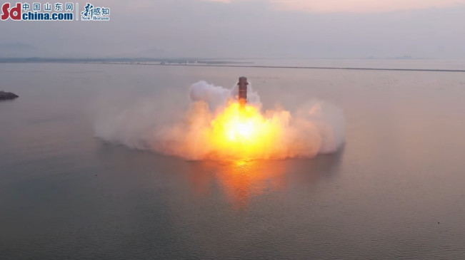 Roket China Sukses Mendarat Vertikal Mirip SpaceX