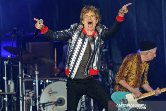 Gara-gara Positif Covid-19, Mick Jagger Batal Konser