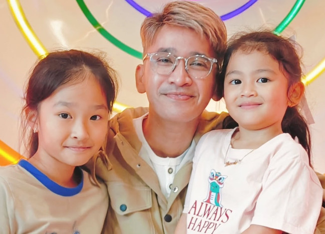 Ivan Gunawan Akan Ajak Ruben Onsu Umrah, Serius Mualaf?