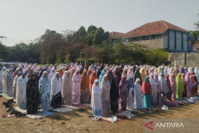 Minta Hujan, Seribuan Warga Kudus Gelar Shalat Istisqa