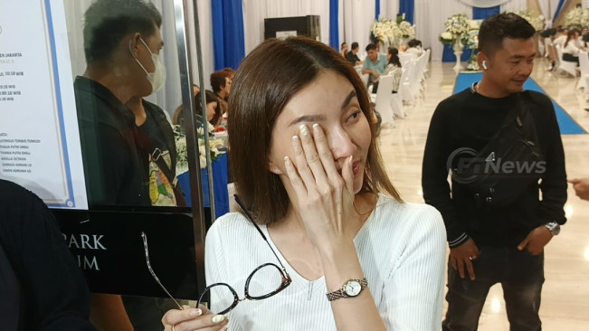 Terpukul Sang Ayah Berpulang, Sarwendah: Dia Cinta Pertamaku