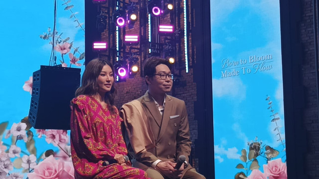 Jadi Ibu Tunggal, Betrand Peto Pantau Sarwendah ke Mana pun Pergi