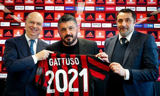 Gattuso saat menjabat pelatih AC Milan. [Instagram/@instavoetbalzone]
