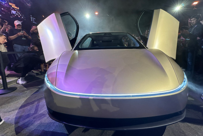 Cybercab Tanpa Setir Buatan Elon Musk: Anda Bisa Tertidur dan Bangun Sampai Tujuan