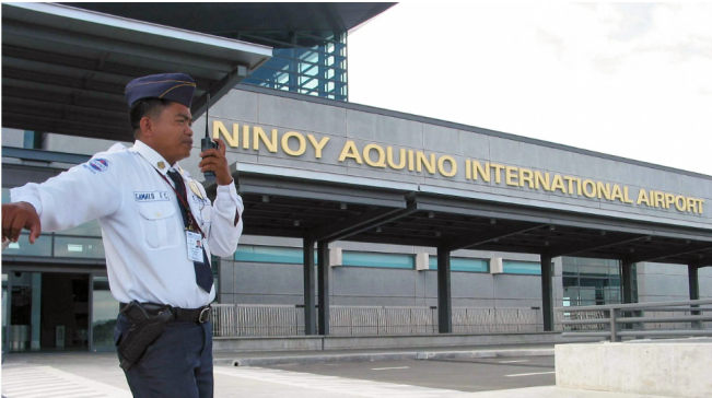 Dihantam Badai Trami, Filipina Hentikan Penerbangan Domestik dan Internasional