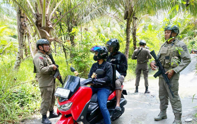 Persempit Radikalisme di Poso, Satgas III Preventif Ops Madago Raya Gelar Razia Kendaraan