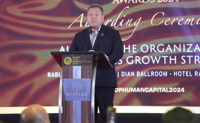 Kemnaker Minta Kepala Daerah Tunggu Instruksi Penetapan Upah Minimum 2025