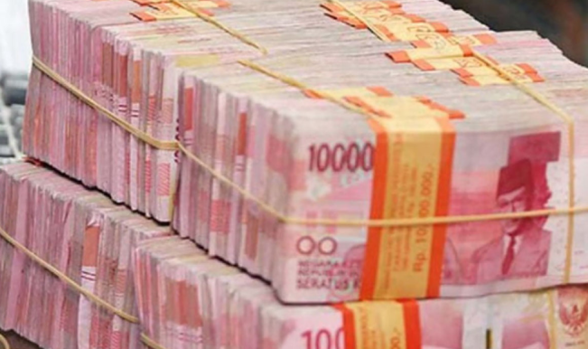 Polda Banten Bagikan Uang Saku pada Personel yang Terlibat Pengamanan Pilkada 2024