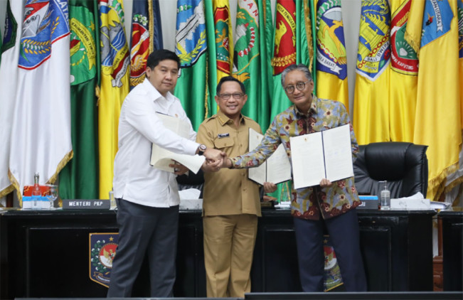 Percepatan Pembangunan 3 Juta Rumah: Tito-Maruarar-Doddy Tandatangani SKB Rumah MBR