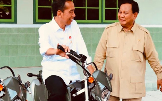 Prabowo-Jokowi Sama-sama Lahir Rabu Pon, Jangan Kaget Ini Kata Primbon Jawa!