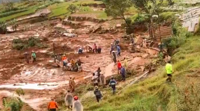 17 Korban Longsor Pekalongan Ditemukan, Diduga Banyak Korban Tewas Berasal dari Café yang Tertimbun!