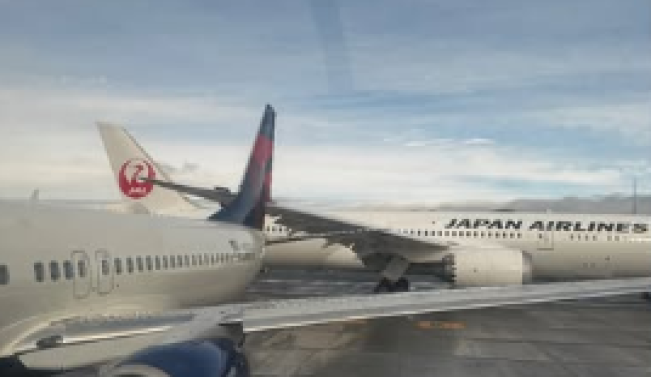 Tabrakan Pesawat Japan Airlines 9201.T dengan Boeing 737 Delta Air Lines di AS, Sayap Membentur Ekor