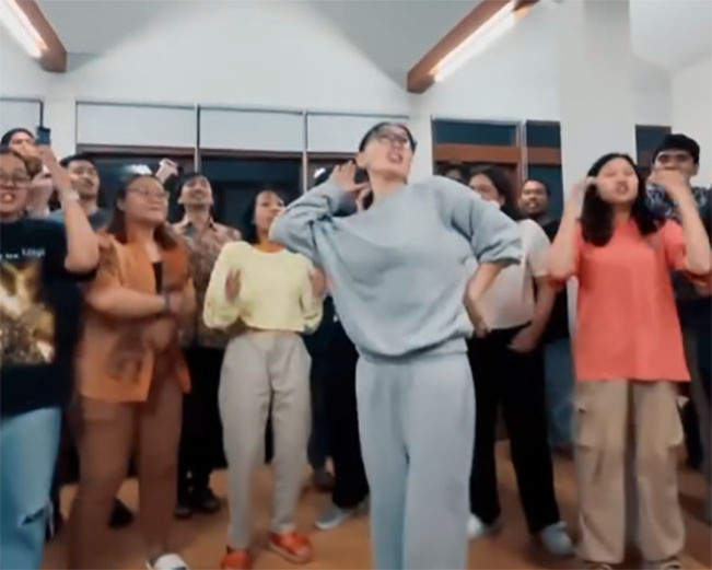 Di Tengah Kisruh Royalti, Agnez Mo Putuskan Tetap Tampil di Bloom Fest 2025