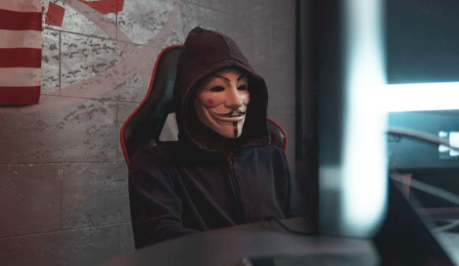 Penipuan Merajalela, Ini  Peringatkan FBI untuk Pengguna iPhone dan Android