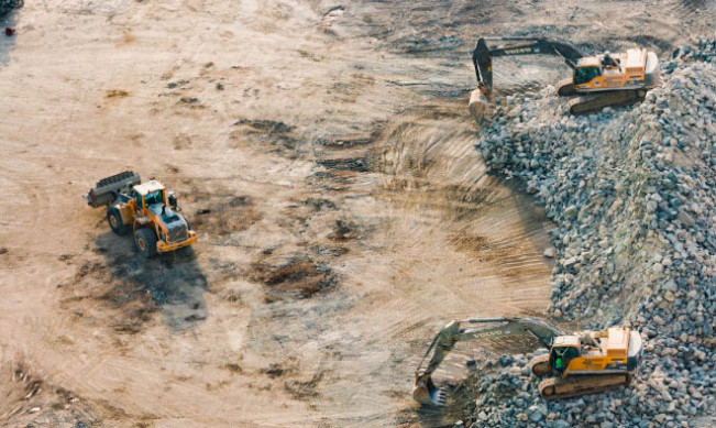 Apakah Pesantren juga Dapat Jatah Kelola Pertambangan? Ini Penjelasan Bahlil!