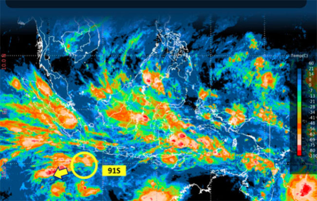 Peringatan BMKG! Bibit Siklon Muncul di Samudra Hindia, Cuaca Ekstrem Mengintai!