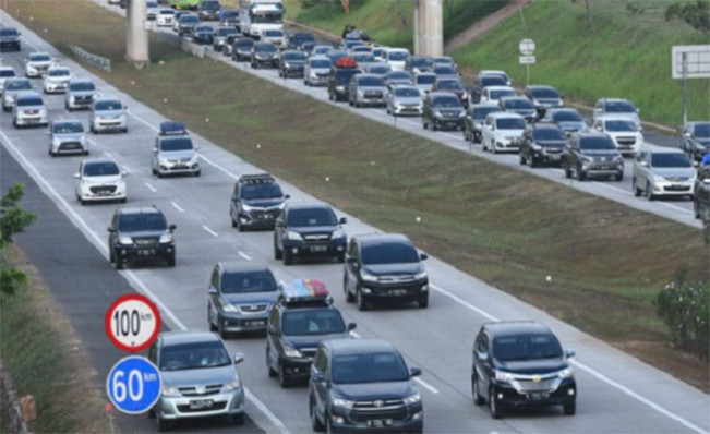 Rekayasa Lalu Lintas One Way Nasional Arus Balik Lebaran Resmi Dihentikan Hari Ini
