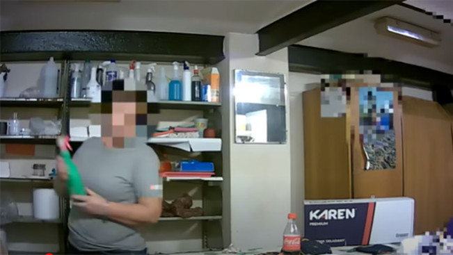 Sering Sakit Perut, Ternyata Wanita Ini Diracun Teman Kerjanya!