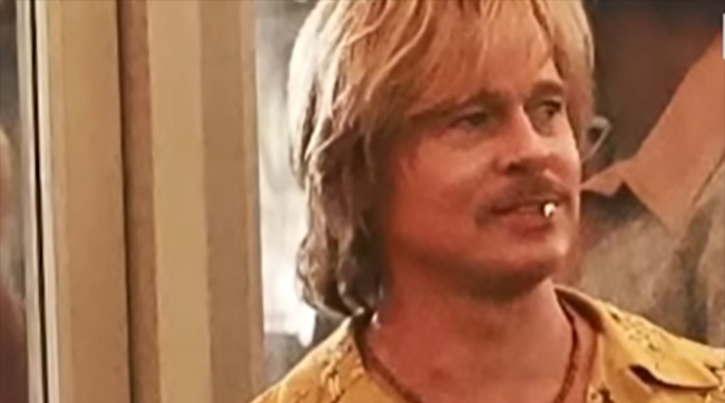 Penampilan Menawan Brad Pitt saat Syuting Once Upon A Time In Hollywood