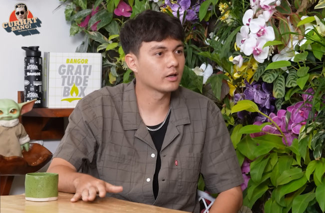 Ayah Penjarakan Ibu, Nyoman Paul Ungkap Kisah Kelam Masa Kecil