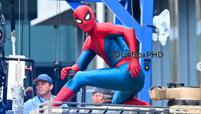 Ini Foto-Foto Syuting Film Spider-Man: Brand New Day, Tom Holland Tersenyum Lebar, Dijadwalkan Rilis 2026