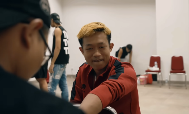 Biodata dan Agama Paris Pernandes, Pencetus Salam dari Binjai yang Bakal Lawan Edy Boxing