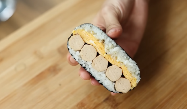 Resep Onigiri Sosis Telur 100% Bahan Lokal, Cocok untuk Sarapan dan Bekal Sekolah