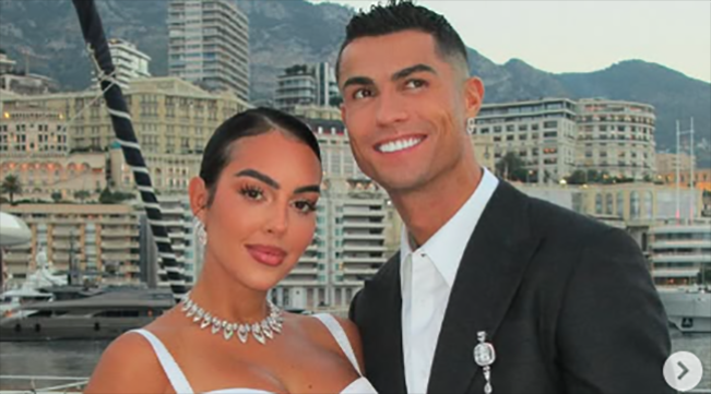Delapan Tahun Menanti, Akhirnya Cristiano Ronaldo Melamar Georgina Rodriguez