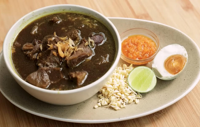 Resep Rawon Khas Jawa Timur ala Chef Devina Hermawan, Gurih dan Kaya Rempah
