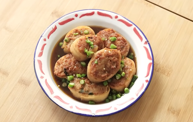 Lengkap Dengan Kuah Sausnya, Ini Resep Gohyong Cikini Ala Devina Hermawan