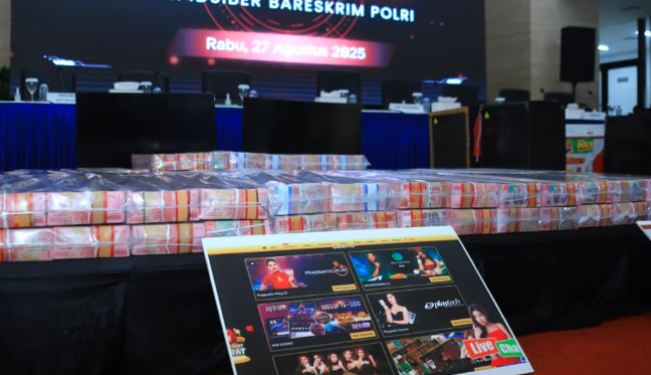 Jaringan Judol Slot Bola 88, Raja Spin 88 dan Inibet 77 Terbongkar, Uang Tunai  Rp16,4 Miliar Diamankan