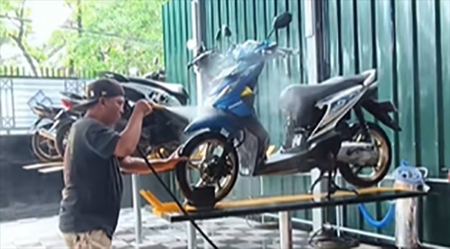 Minat Usaha Cuci Steam Motor-Mobil Modal Rp10 Juta, Mau? Ini Panduannya