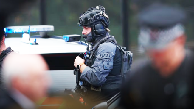 Teroris Serang Sinagoge Rumah Ibadah Kaum Yahudi di Manchester, 4 Orang Luka-luka