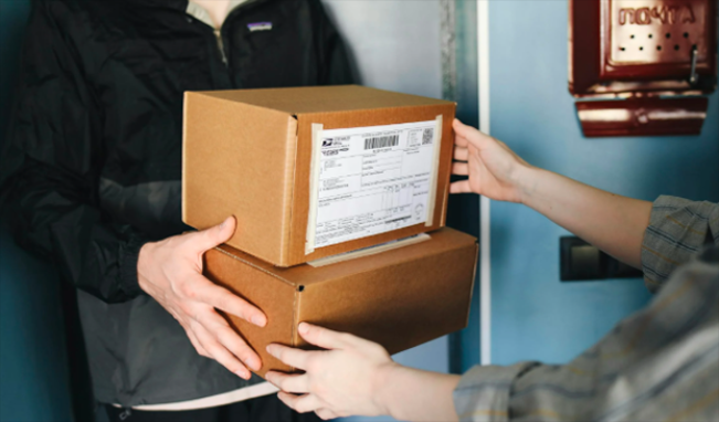 Meutya: Promo Gratis Ongkir di E-commerce tak Dilarang tapi Diatur Skema Pelaksanaannya