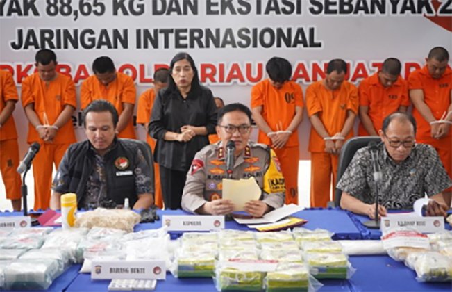 Tangkap Pengedar 88,65 Kg Sabu, Ini Peringatan Keras Kapolda Riau