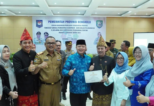 Kota Bengkulu Raih Penghargaan Terbaik Percepatan Penurunan Stunting