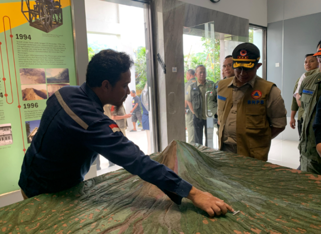 Tinjau Pos Gunung Merapi Kaliurang, Kepala BNPB Pastikan Situasi Aman