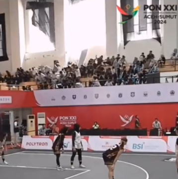 PON XXI Kembali Bermasalah, Kini Kaca Venue Basket Pecah