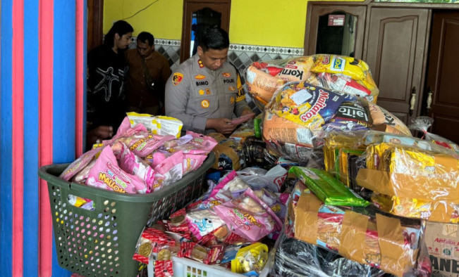 Keracunan Massal di Kediri Diduga dari Snack dan Minuman Kadaluwarsa Sumbangan