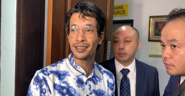 Edward Akbar Laporkan Kimberly Ryder, Memperlambat Proses Perceraian?
