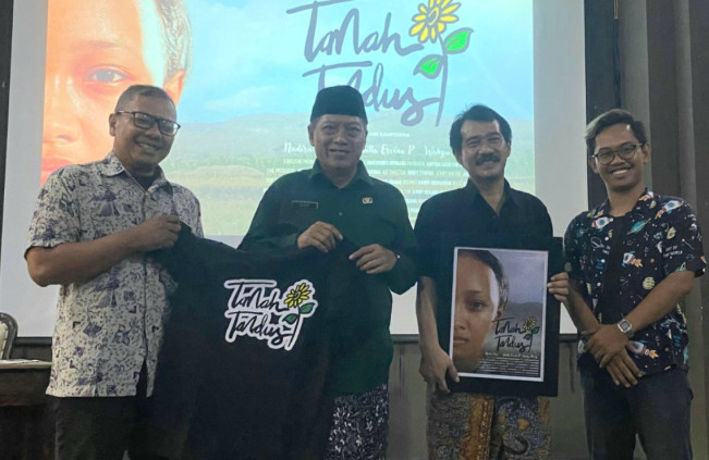 Pemkab Rembang Rilis Film 'Tanah Tandus', Perjuangan Anak Kembali Bersekolah