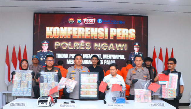 Pengungkapan kasus uang palsu oleh Polres Ngawi/Foto: Humas Polri