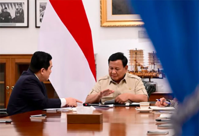 Presiden Prabowo membahas pelaksanaan stimulus ekonomi bersama Menteri BUMN Erick Thohir/Foto: Instagram erick thohir